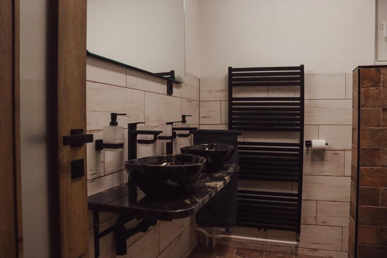 Iq Apartments Prešov Exteriör bild