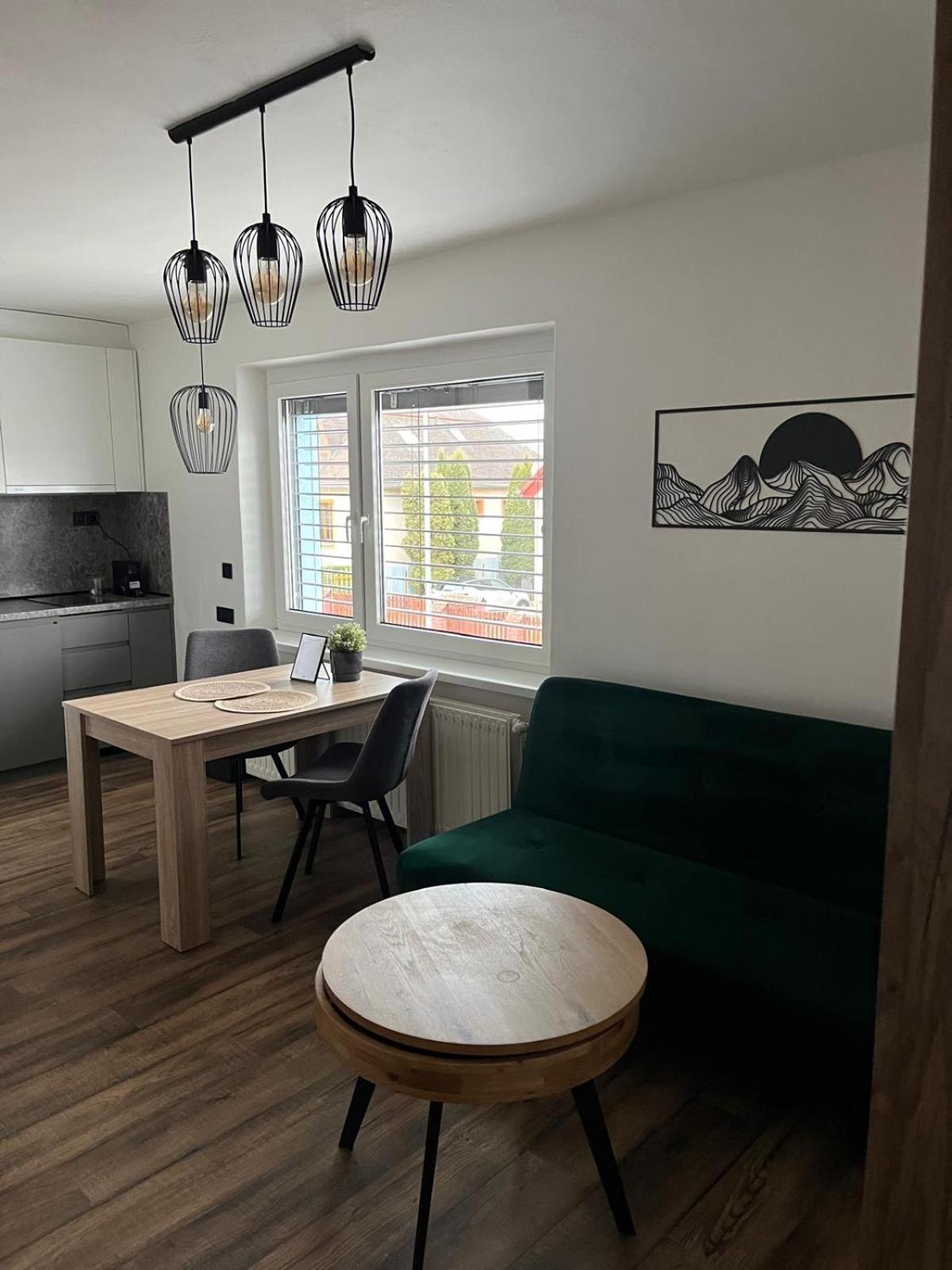 Iq Apartments Prešov Exteriör bild