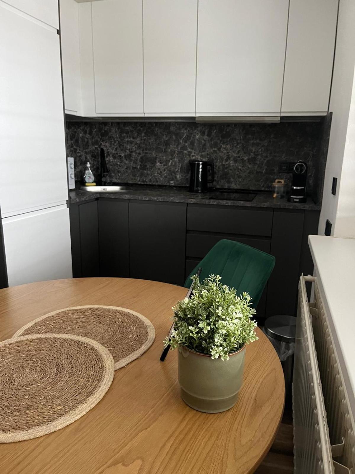 Iq Apartments Prešov Exteriör bild