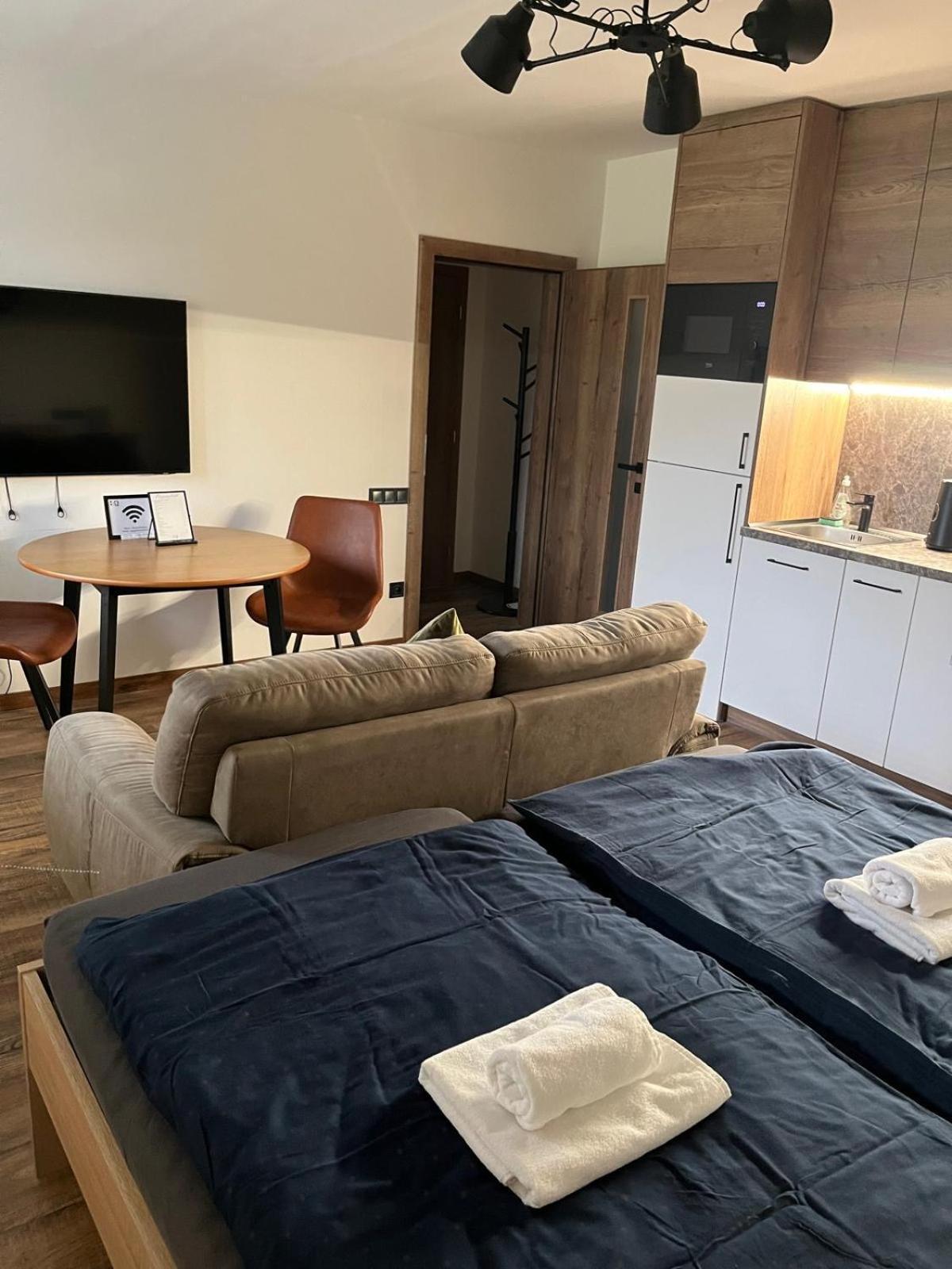 Iq Apartments Prešov Exteriör bild